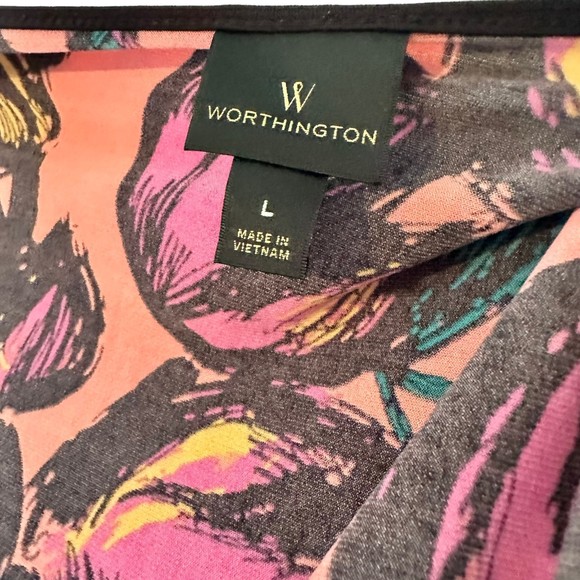 Worthington Floral V Neck Sleeveless Top - Size Large - Picture 5 of 8